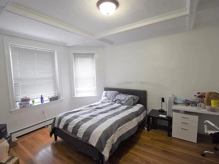 73 Thatcher St #203 — Photo 8