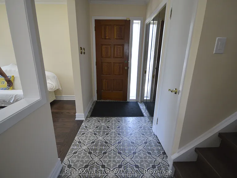 84 Kearney Dr — Photo 3
