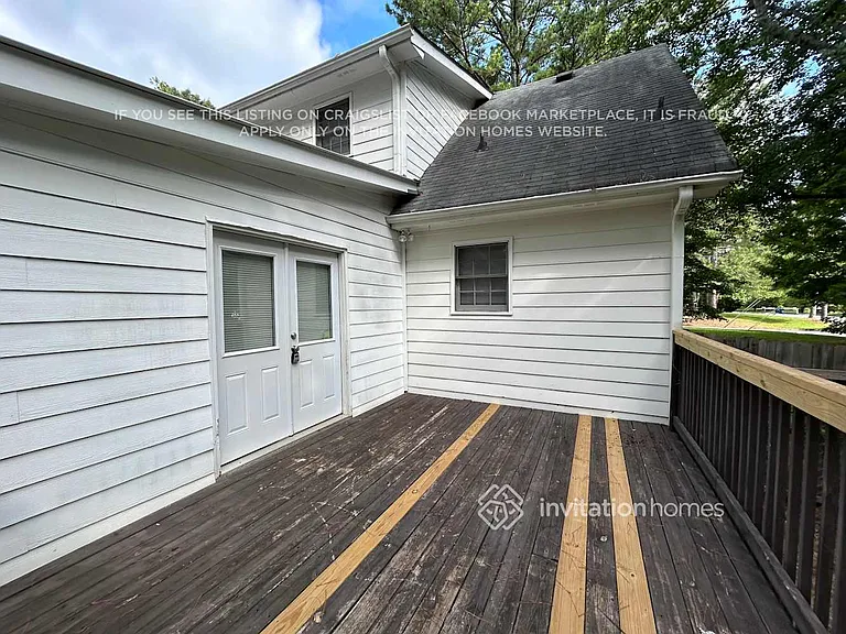 1830 Abercorn Way — Photo 16