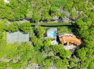 1010 Seven Ponds Towd Rd, Southampton, NY 11968