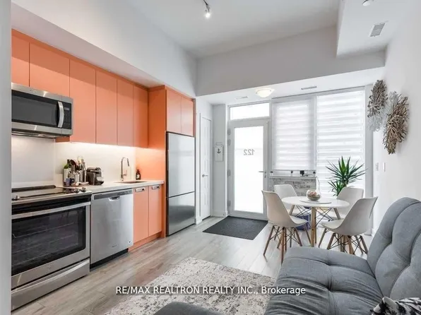 317 Broward Way #122, Innisfil, ON L9S 0M6