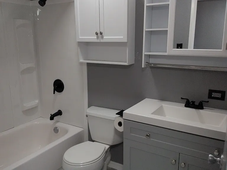 2408 Choate Ln — Photo 3