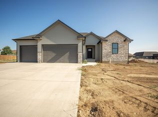 2601 Kasyn Ln, Salina, KS 67401