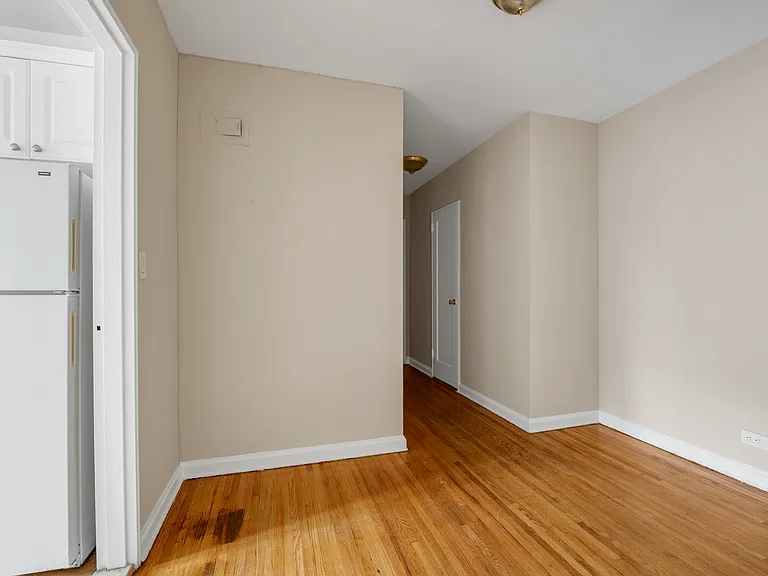43-06 210th St #3 — Photo 5