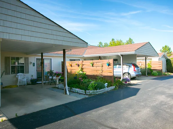 Forest Meadows Villas, 574 Leisure Ln #1, Medina, OH 44256