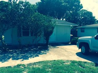 1605 Wyoming Ave, Fort Pierce, FL 34982