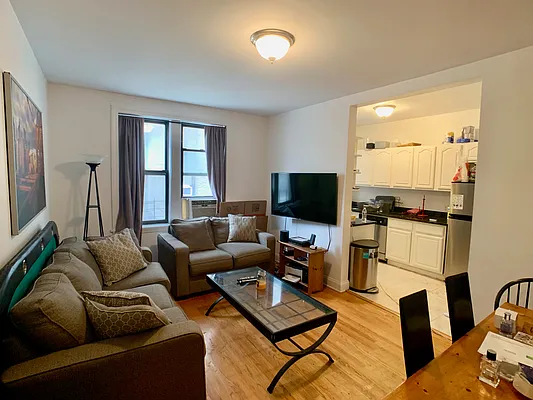 Rented by Building Equity Real Estate LLC | media 1