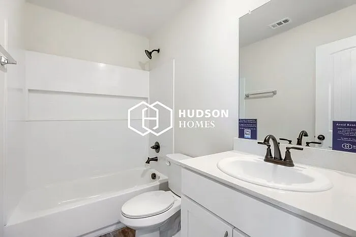 108 Kainos St — Photo 9
