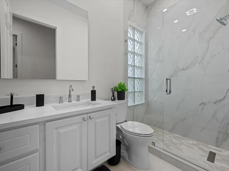 2057 Futana Way — Photo 18