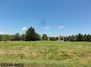 110 Meadow Lark Ln, Boalsburg, PA 16827