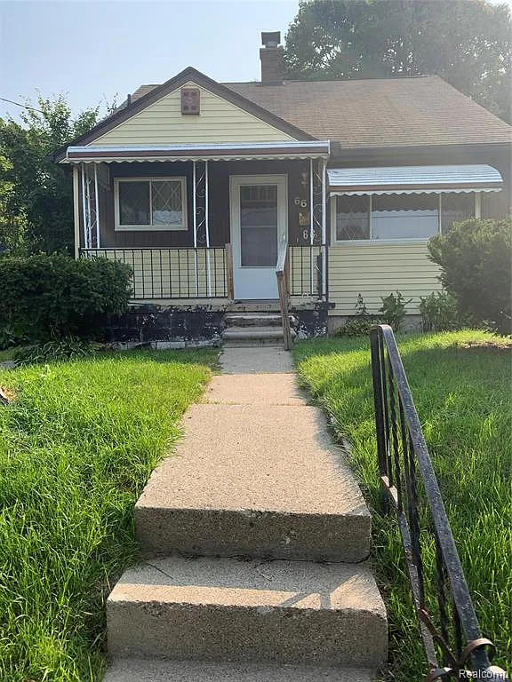 66 N Jessie St photo 1