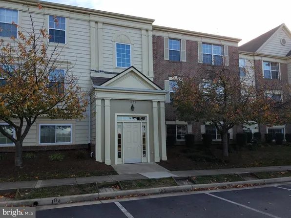 1129 Huntmaster Ter NE Unit 302, Leesburg, VA 20176