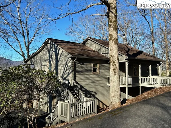 412 Mistletoe Lane, Blowing Rock, NC 28605