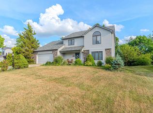 1421 Holly Ridge Run, Fort Wayne, IN 46845