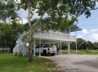 263 E Lakeshore Dr, Sunrise Beach, TX 78643