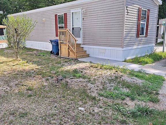 5th image of 14787 Apple Dr Lot 212
