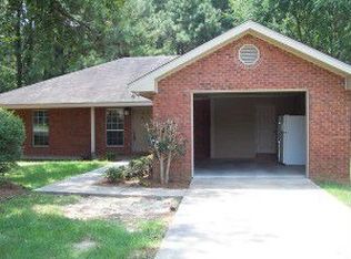11 Sistrunk Ln, Hattiesburg, MS 39402