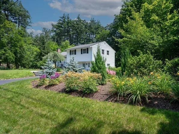 12 Sycamore Rd, Sudbury, MA 01776
