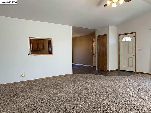 3rd image of 420 N Mesa St