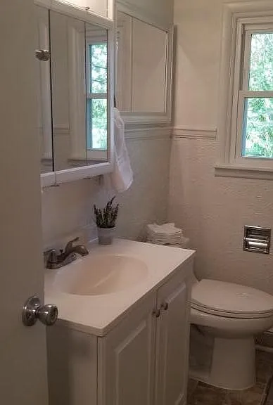 507 E Sanders St — Photo 30