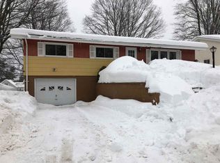 110 Seilo Ave, Ishpeming, MI 49849