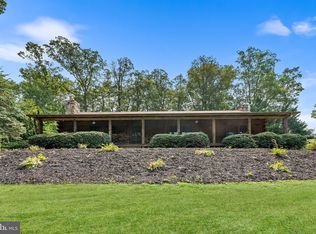 5240 Snyder Mill Rd, Spring Grove, PA 17362