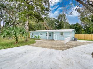 107 Lighthouse Rd W, Jacksonville, FL 32225