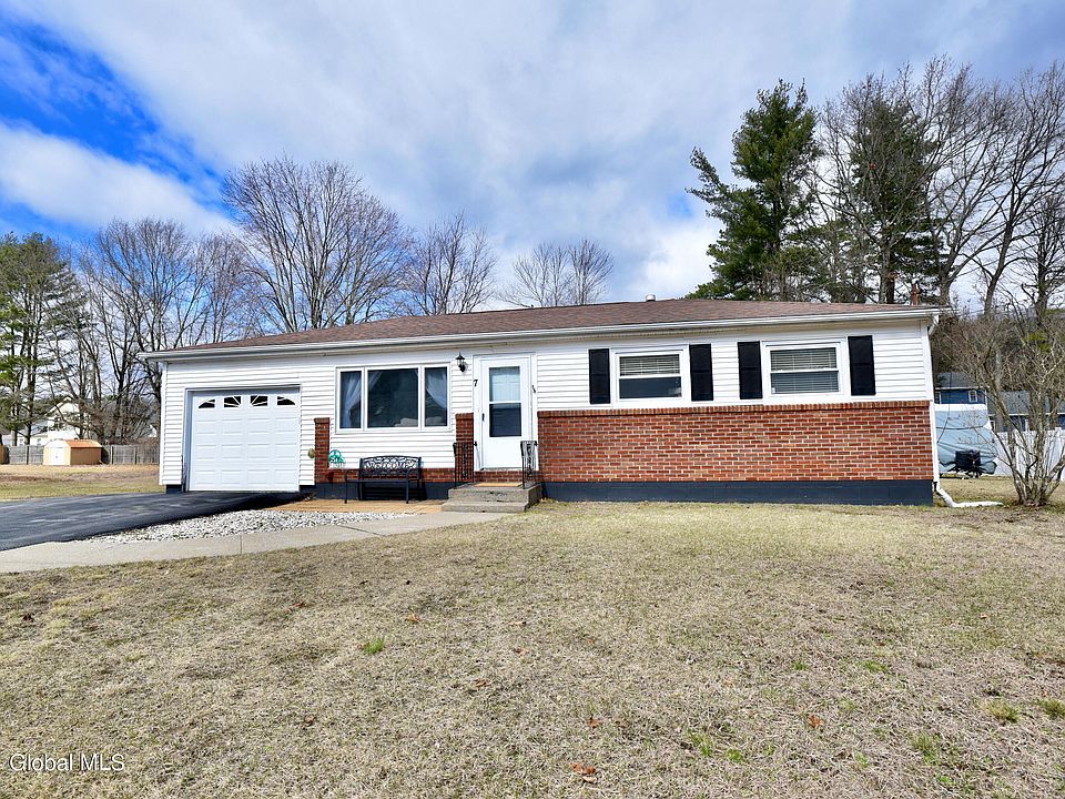 7 Margaret Drive, Ballston Spa, NY 12020 Zillow