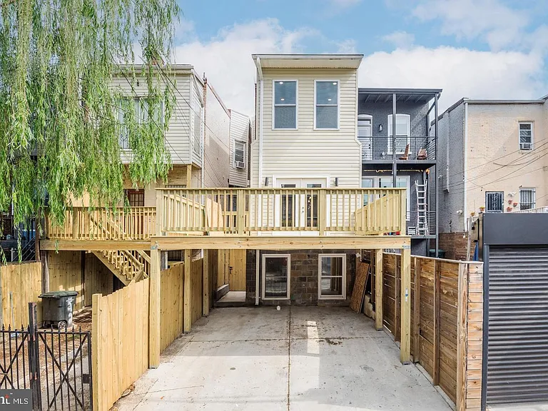20 T St NW #1 — Photo 10