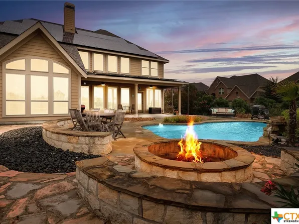 2701 Saddlehorn Dr, Seguin, TX 78155