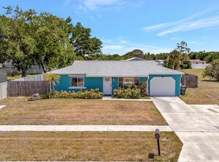 7055 Kenwood Dr, North Port, FL 34287