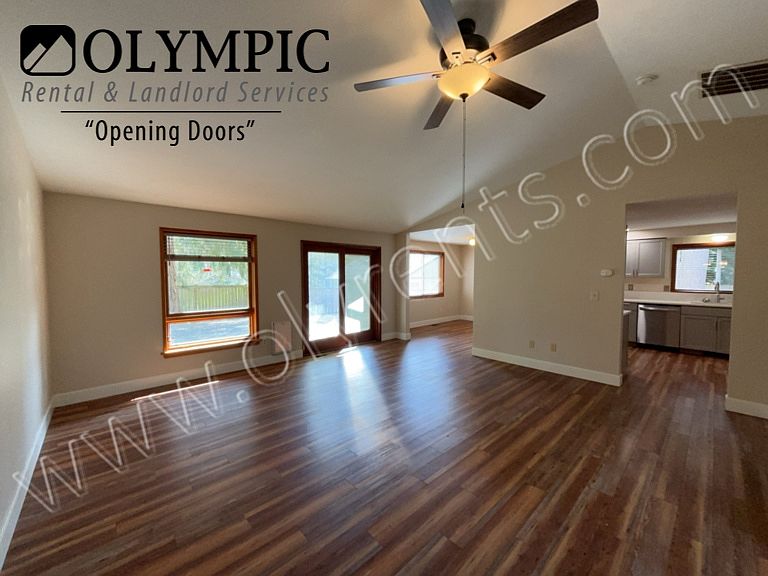 1st image of 3508 Radcliff Ct SE