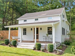 2 Line St, Chatham, NY 12037