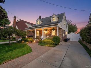 2531 Mount Ave, Oceanside, NY 11572