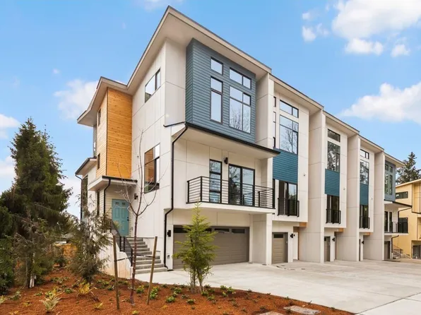 16555 NE 92nd St, Redmond, WA 98052