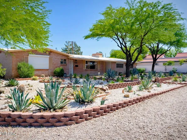 2935 E 8th St, Tucson, AZ 85716