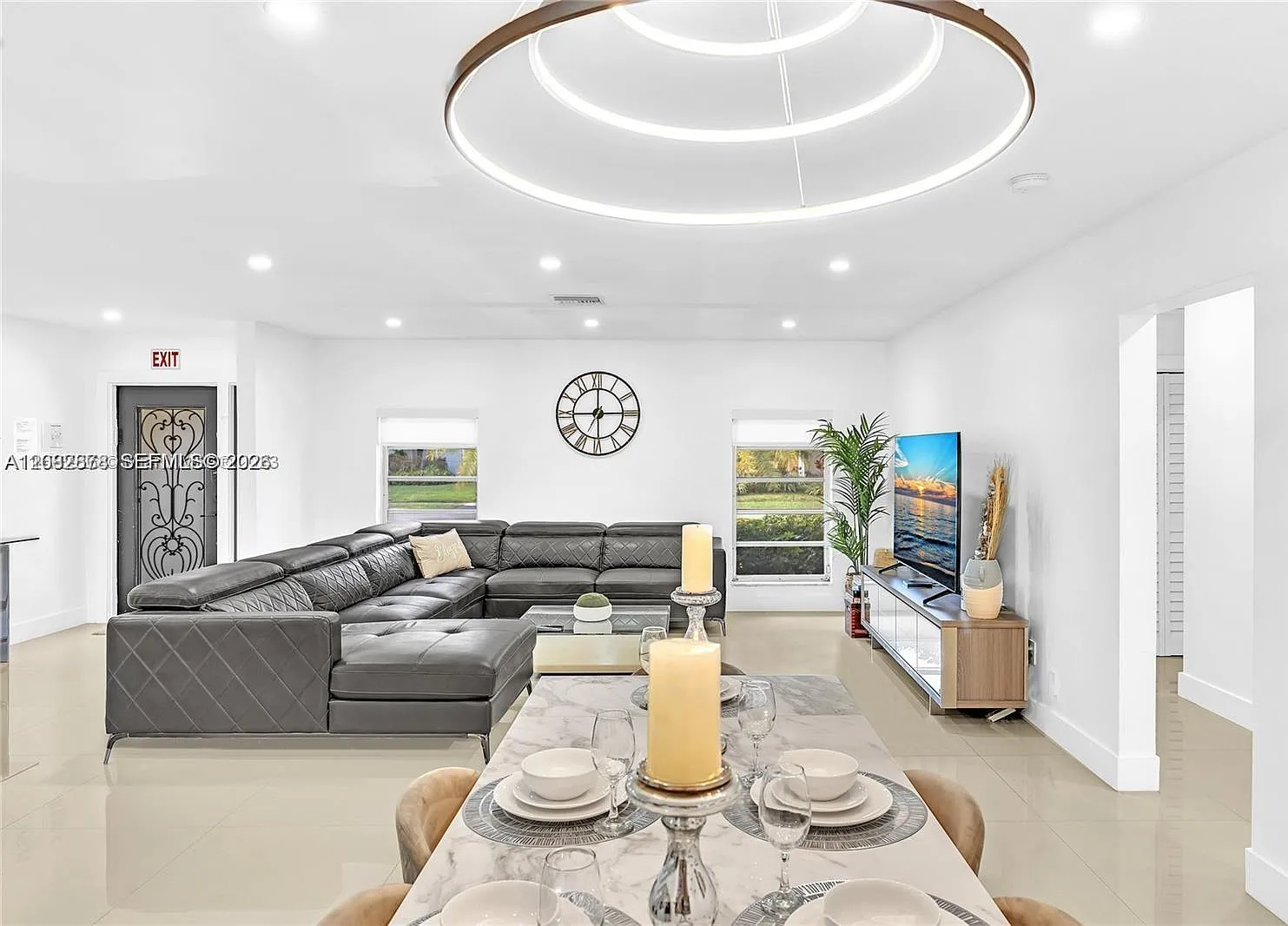 Hollywood Hills North Sec — Photo 4