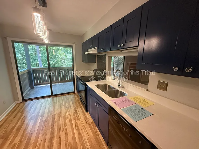 2937 Oaktop Cir — Photo 5