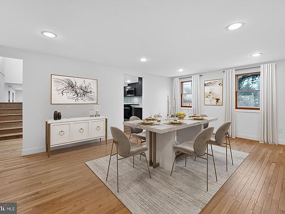 2nd image of 3511 Decatur Ave