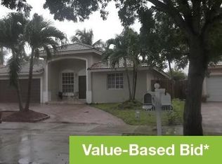 16011 SW 100th Ln, Miami, FL 33196