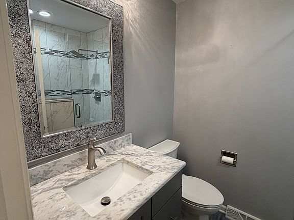 4th image of 3901 18th St