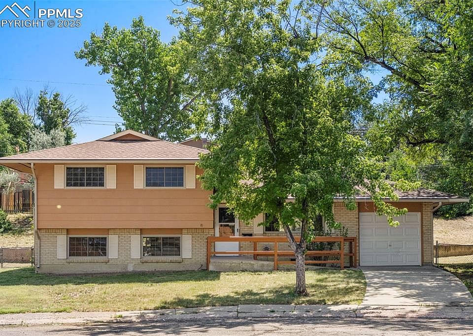 1st image of 1827 Montezuma Dr
