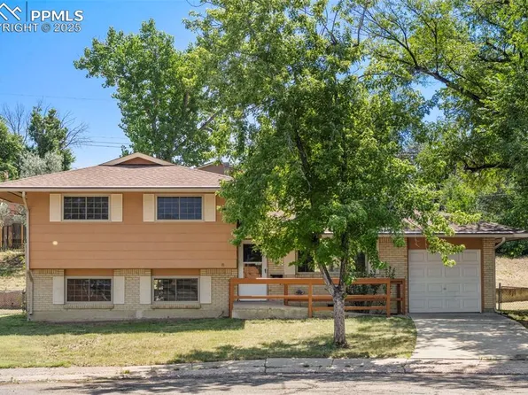 1827 Montezuma Dr, Colorado Springs, CO 80910