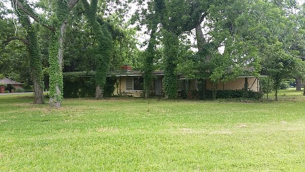 1st image of 225 Guadalupe River Dr