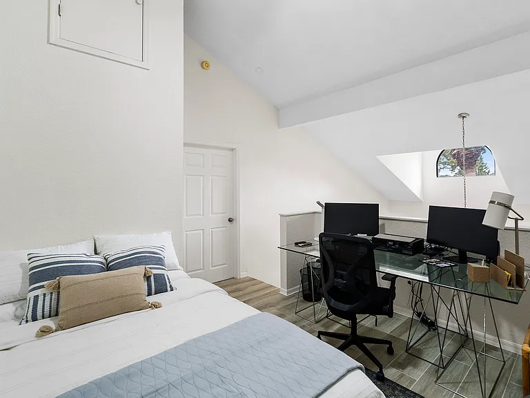 61 Emerald Woods Dr #D2 — Photo 30