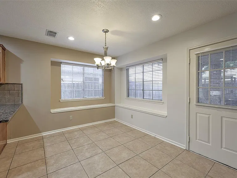 6510 Summit Ridge Ct — Photo 10