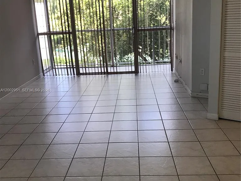 7075 NW 186th St #C408 — Photo 13