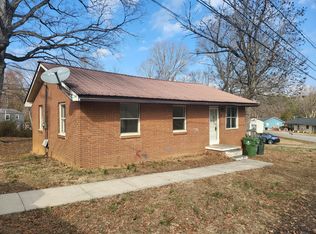 303 Spring Dr, Lexington, NC 27295