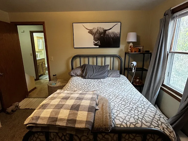 1215 State St #8 — Photo 9