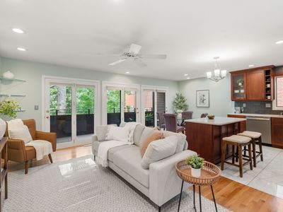 241 Perkins St UNIT E502, Jamaica Plain, MA, 02130